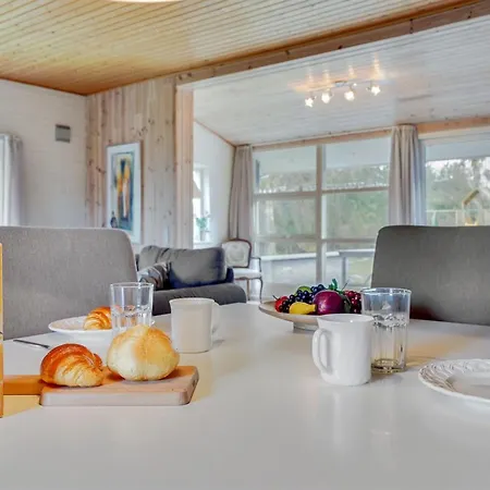 Kia - 80m From The Sea By Interhome Gedser